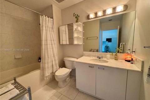 Снять в аренду кондоминиум в Майами, Флорида 1 спальня, 60.48м2, № 2031605 - фото 9