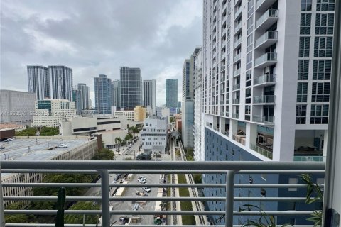 Снять в аренду кондоминиум в Майами, Флорида 1 спальня, 60.48м2, № 2031605 - фото 7