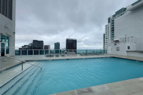 Снять в аренду кондоминиум в Майами, Флорида 1 спальня, 60.48м2, № 2031605 - фото 16