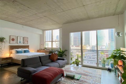 Кондоминиум с 1 спальней в Майами, Флорида № 2031605