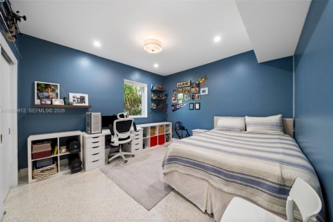 Villa ou maison à vendre à Miami Beach, Floride: 4 chambres, 279.82 m2 № 2025410 - photo 20