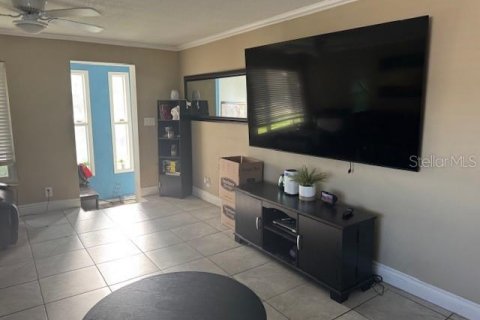 Casa en venta en Port Orange, Florida, 3 dormitorios, 173.17 m2 № 1810204 - foto 5