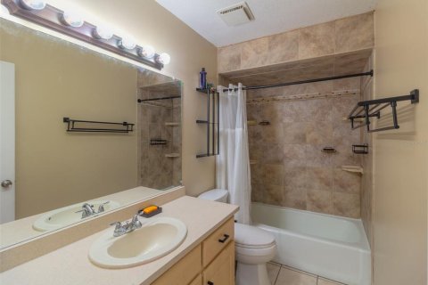 Casa en venta en Port Orange, Florida, 3 dormitorios, 173.17 m2 № 1810204 - foto 15
