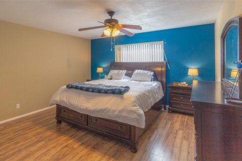 Casa en venta en Port Orange, Florida, 3 dormitorios, 173.17 m2 № 1810204 - foto 13