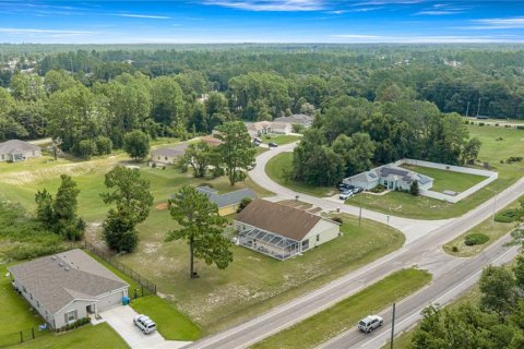 House in Ocala, Florida 3 bedrooms, 199.18 sq.m. № 2258377 - photo 9