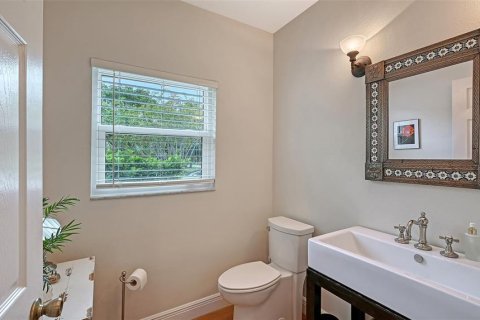Villa ou maison à vendre à Sarasota, Floride: 5 chambres, 272.95 m2 № 2325187 - photo 9