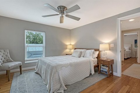 Villa ou maison à vendre à Sarasota, Floride: 5 chambres, 272.95 m2 № 2325187 - photo 3