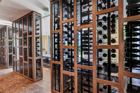 Condo in Miami, Florida, 2 bedrooms  № 2060790 - photo 30