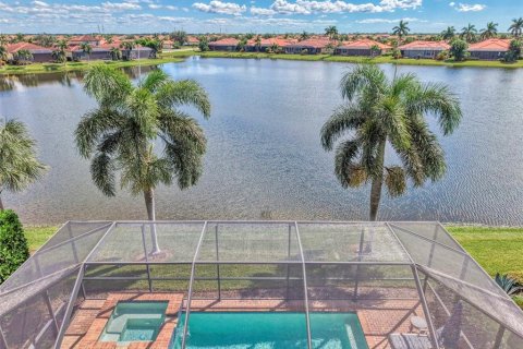 Villa ou maison à vendre à Venice, Floride: 3 chambres, 220.92 m2 № 2425243 - photo 4