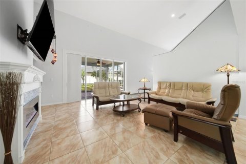 Villa ou maison à vendre à Orlando, Floride: 4 chambres, 304.16 m2 № 2429169 - photo 8