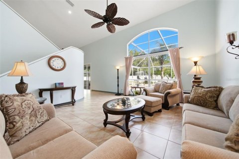 Villa ou maison à vendre à Orlando, Floride: 4 chambres, 304.16 m2 № 2429169 - photo 5