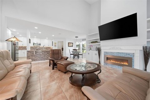 Villa ou maison à vendre à Orlando, Floride: 4 chambres, 304.16 m2 № 2429169 - photo 7