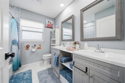 Villa ou maison à vendre à Orlando, Floride: 4 chambres, 304.16 m2 № 2429169 - photo 28