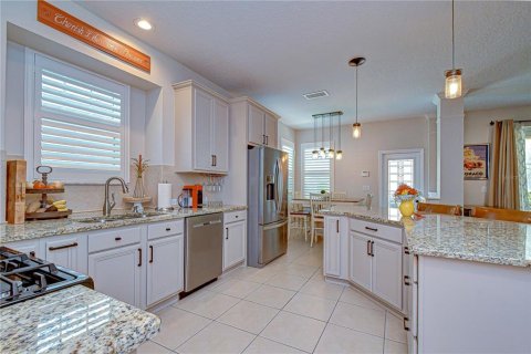 House in Fish Hawk, Florida 5 bedrooms, 318.75 sq.m. № 2104909 - photo 14