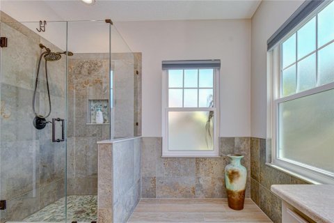 House in Fish Hawk, Florida 5 bedrooms, 318.75 sq.m. № 2104909 - photo 20