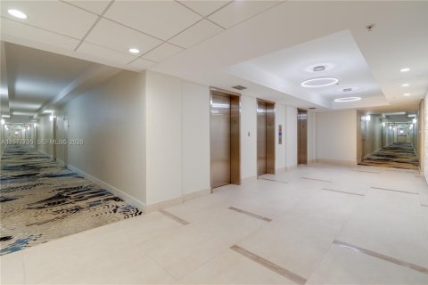 Copropriété à louer à Hollywood, Floride: 1 chambre, 75.81 m2 № 2041824 - photo 26