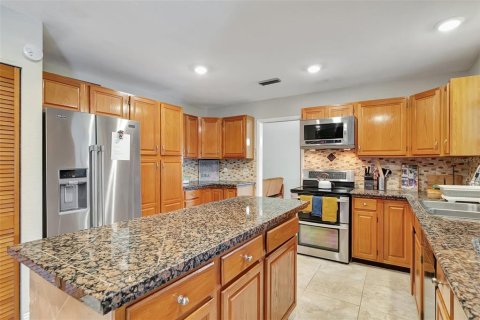 Casa en venta en Riverview, Florida, 4 dormitorios, 224.82 m2 № 1682008 - foto 13