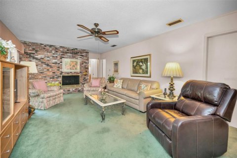 House in Tampa, Florida 4 bedrooms, 214.98 sq.m. № 1681694 - photo 20