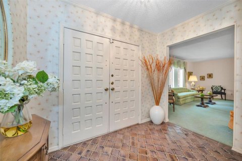 House in Tampa, Florida 4 bedrooms, 214.98 sq.m. № 1681694 - photo 6