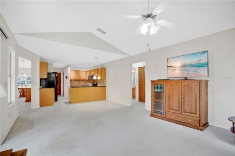 Villa ou maison à vendre à Lake Mary, Floride: 3 chambres, 170.29 m2 № 2209516 - photo 8
