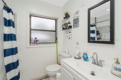Villa ou maison à vendre à Saint Petersburg, Floride: 2 chambres, 99.13 m2 № 2405597 - photo 26