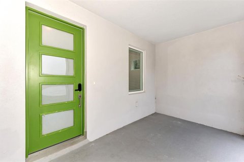 Снять в аренду виллу или дом в Сарасота, Флорида 3 комнаты, 222.59м2, № 1656828 - фото 2