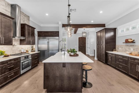 Villa ou maison à vendre à Orlando, Floride: 4 chambres, 287.81 m2 № 2427672 - photo 14