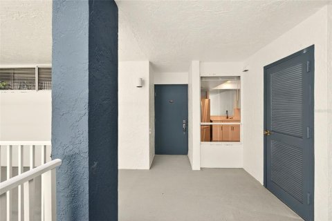 Купить кондоминиум в Редингтон-Бич, Флорида 3 комнаты, 98.94м2, № 2196862 - фото 24