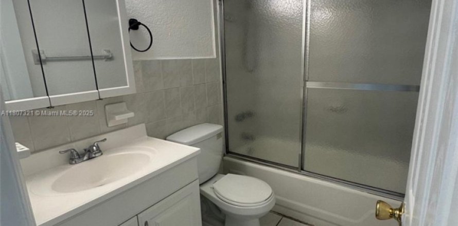 Condo à Hialeah, Floride, 2 chambres № 1748915