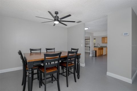 House in Spring Hill, Florida 3 bedrooms, 177.54 sq.m. № 1797464 - photo 6