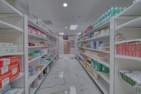 Immobilier commercial à vendre à Cutler Bay, Floride № 1958934 - photo 14