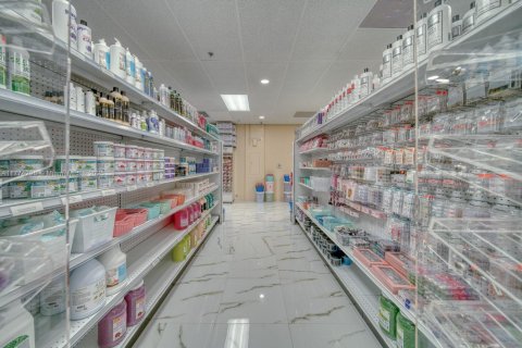 Immobilier commercial à vendre à Cutler Bay, Floride № 1958934 - photo 8