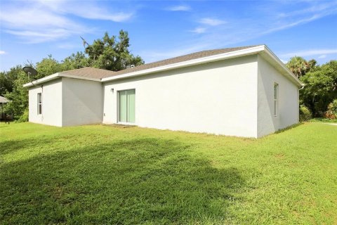 Casa en venta en Port Charlotte, Florida, 4 dormitorios, 152.08 m2 № 2230530 - foto 25