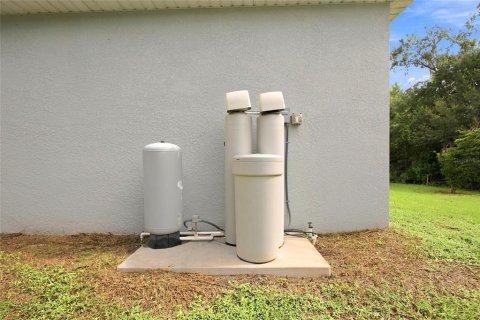 Casa en venta en Port Charlotte, Florida, 4 dormitorios, 152.08 m2 № 2230530 - foto 28