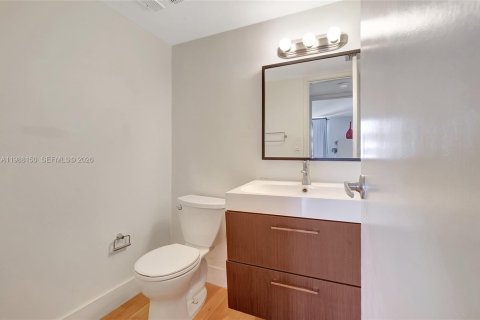 Condominio en alquiler en Miami Beach, Florida, 1 dormitorio, 101.54 m2 № 2051297 - foto 24