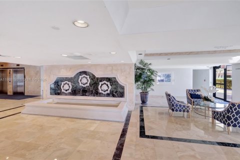 Condominio en alquiler en Miami Beach, Florida, 1 dormitorio, 101.54 m2 № 2051297 - foto 10