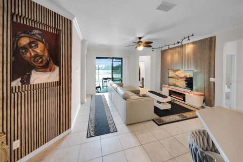 Villa ou maison à vendre à Kissimmee, Floride: 5 chambres, 259.94 m2 № 2238485 - photo 15