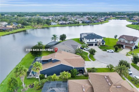 Villa ou maison à vendre à Kissimmee, Floride: 5 chambres, 259.94 m2 № 2238485 - photo 5