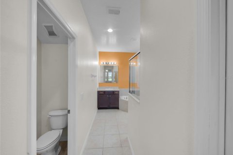 Villa ou maison à vendre à Kissimmee, Floride: 5 chambres, 259.94 m2 № 2238485 - photo 18