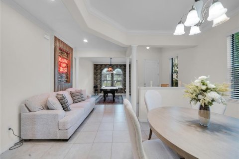 Villa ou maison à vendre à Kissimmee, Floride: 5 chambres, 259.94 m2 № 2238485 - photo 9