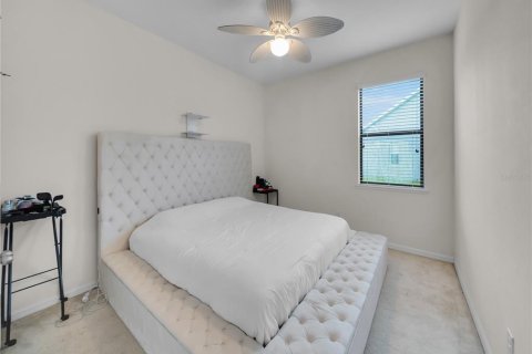 Villa ou maison à vendre à Kissimmee, Floride: 5 chambres, 259.94 m2 № 2238485 - photo 25
