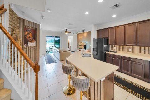 Villa ou maison à vendre à Kissimmee, Floride: 5 chambres, 259.94 m2 № 2238485 - photo 14