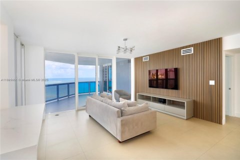 Condo à Miami Beach, Floride, 2 chambres  № 2015241