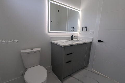 Casa en alquiler en Lehigh Acres, Florida, 4 dormitorios, 155.24 m2 № 1973202 - foto 28