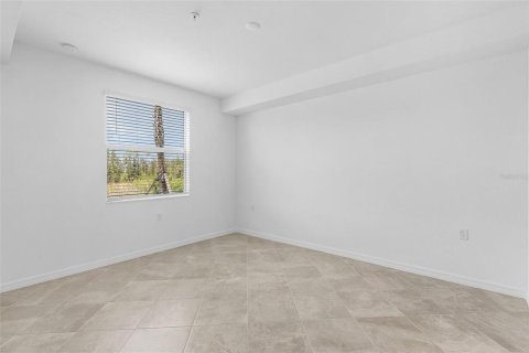 Снять в аренду кондоминиум в Пунта-Горда, Флорида 6 комнат, 104.05м2, № 1804654 - фото 26