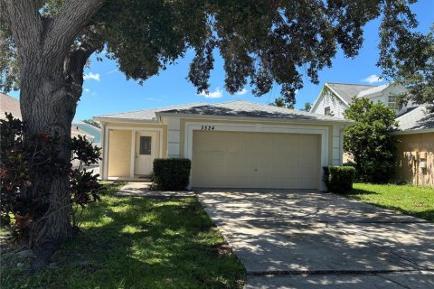 House in Sarasota, Florida 3 bedrooms, 122.54 sq.m. № 1852997 - photo 1