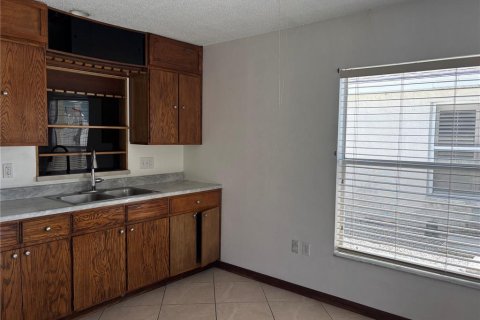 House in Sarasota, Florida 3 bedrooms, 122.54 sq.m. № 1852997 - photo 13