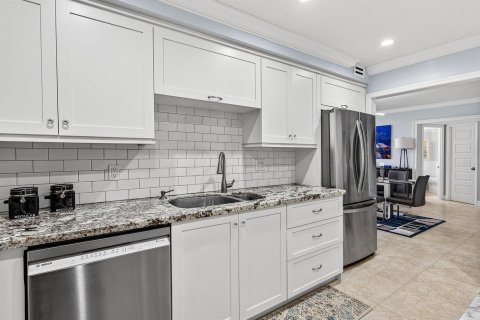 Купить кондоминиум в Бока-Ратон, Флорида 5 комнат, 100.89м2, № 2146943 - фото 4