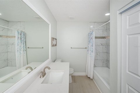 Купить виллу или дом в Спринг-Хилл, Флорида 7 комнат, 127.65м2, № 1786679 - фото 3