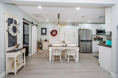 Купить виллу или дом в Спринг-Хилл, Флорида 7 комнат, 127.65м2, № 1786679 - фото 6